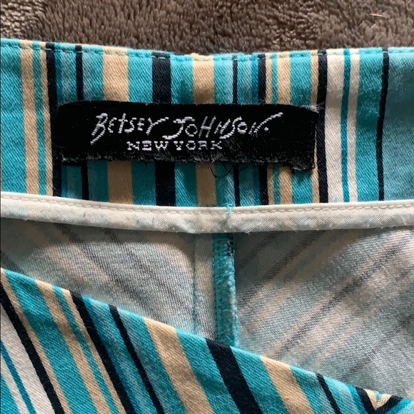 Tailored Mini Skirt - Picture 5 of 5